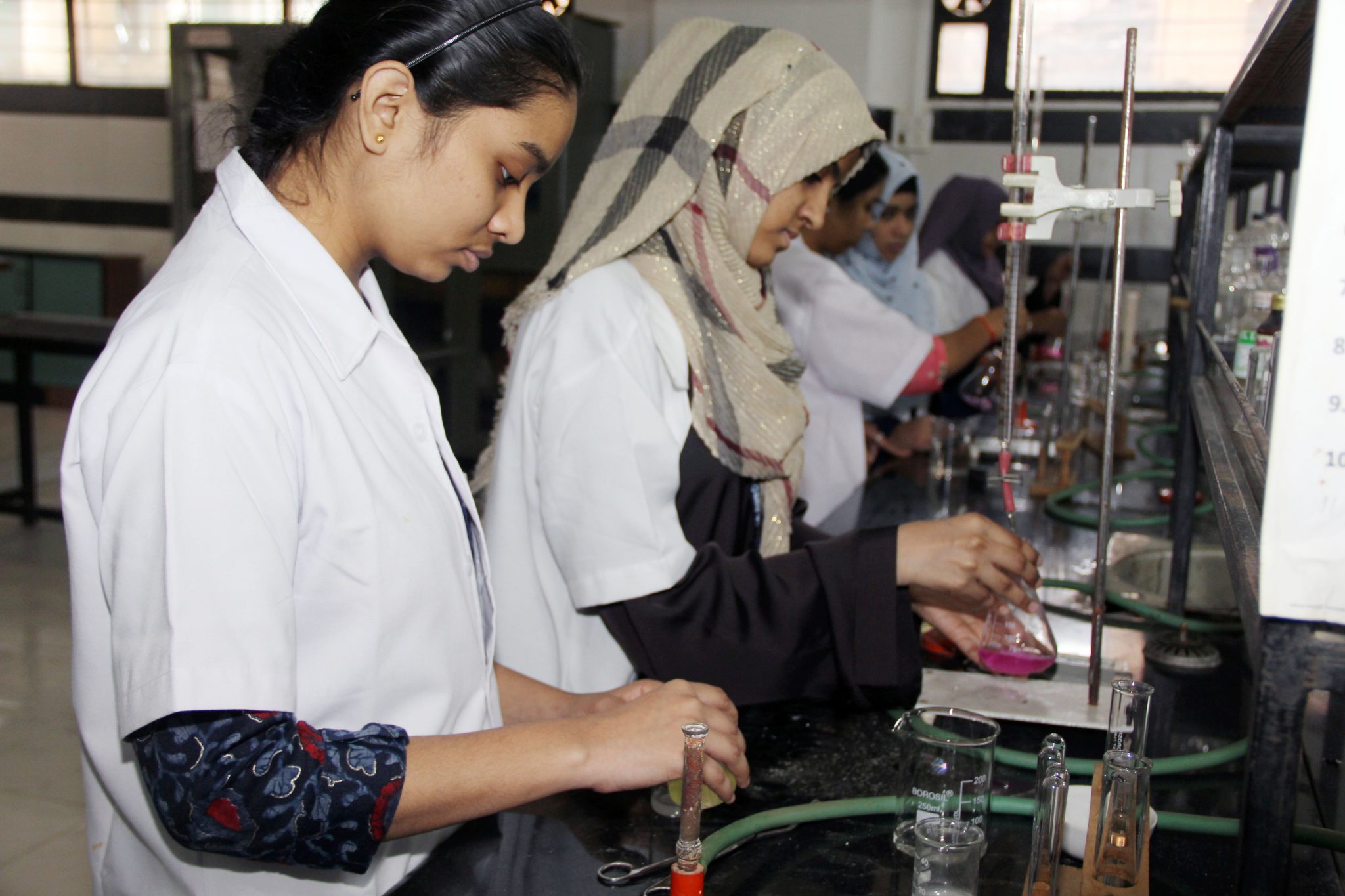 Laboratory Facility 5