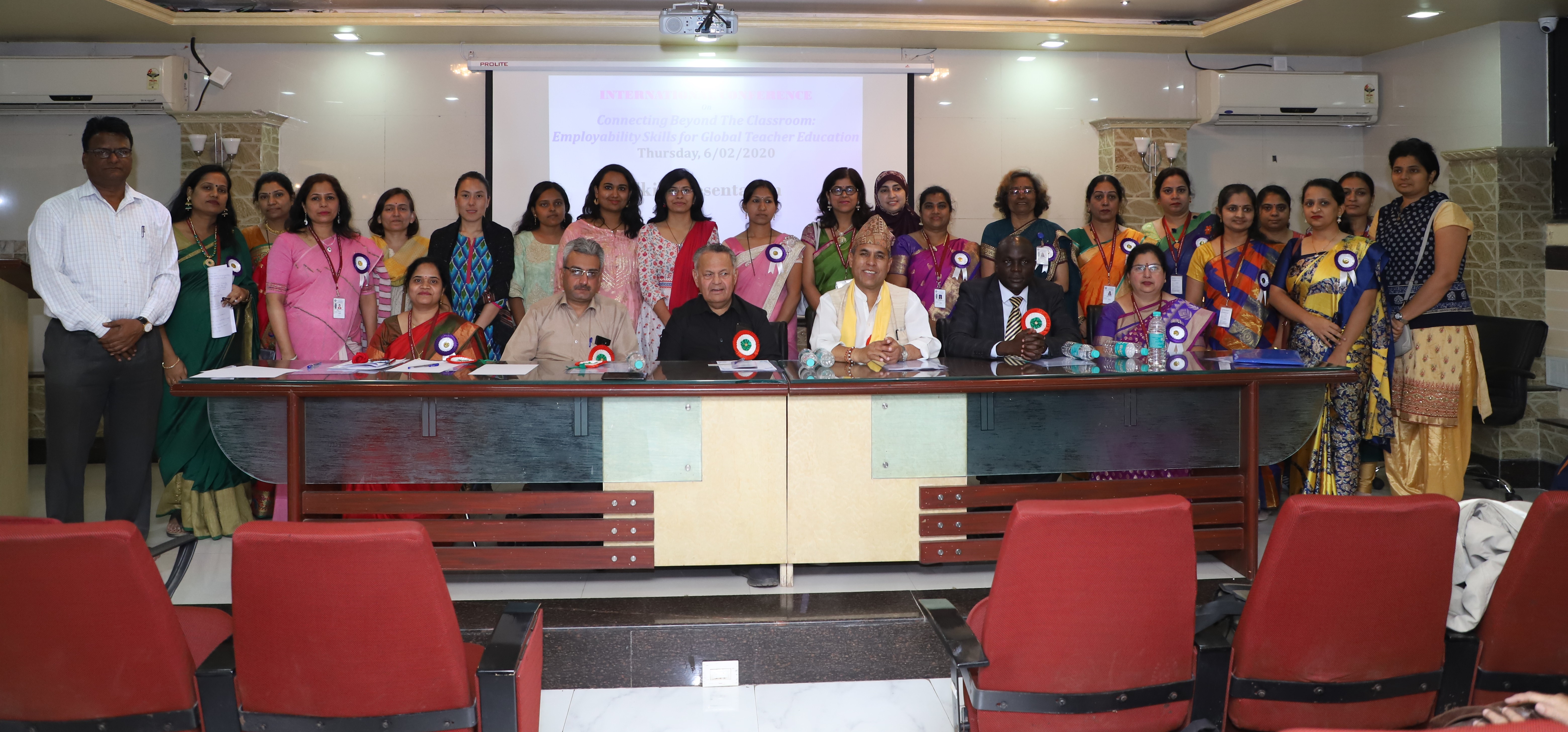 group-photo-1-of-international-conference